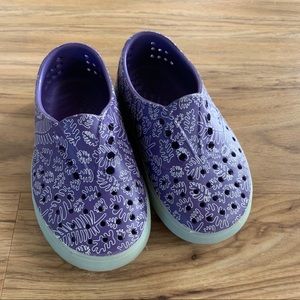 Native Shoes Miller size 9 - glow in the dark